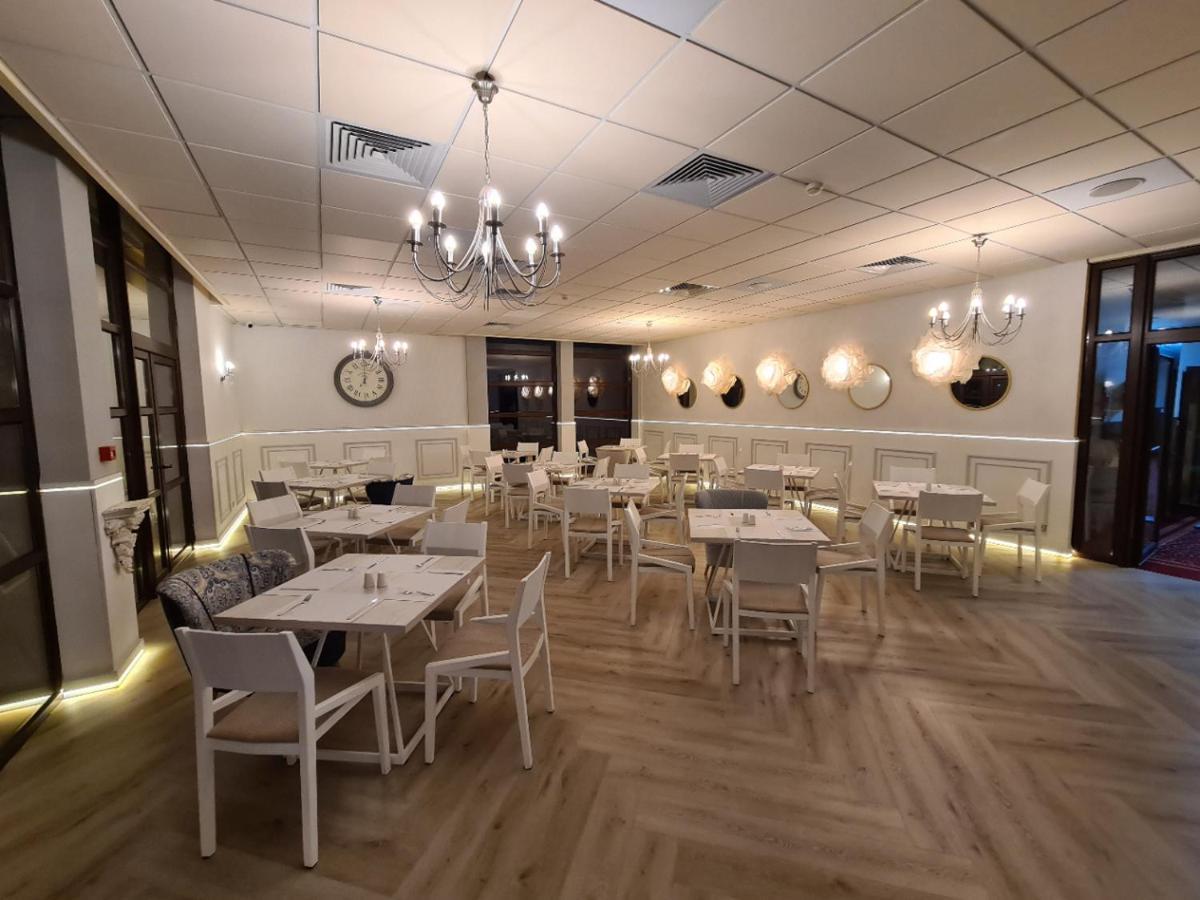 Готель Grand Royal 4*